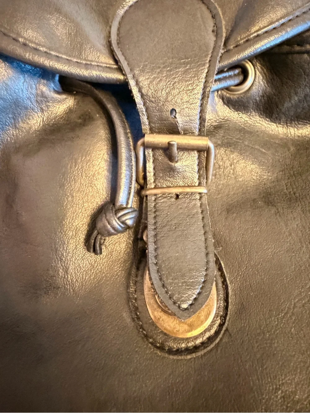 Du Monde Black Leather Cinch Top Backpack Full Size Commuter Travel